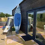 Сasa de vacaciones Mazurski Caloroczny Nad Jeziorem Z Jacuzzi Pasym