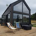 Mazurski Caloroczny Nad Jeziorem Z Jacuzzi Сasa de vacaciones *