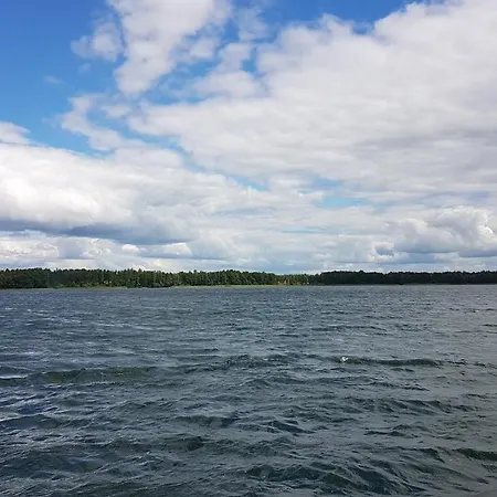 Domek Mazurski Caloroczny Nad Jeziorem Z Sauna I Jacuzzi Spa Casa vacanze