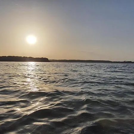 Mazurski Caloroczny Nad Jeziorem Z Jacuzzi Passenheim