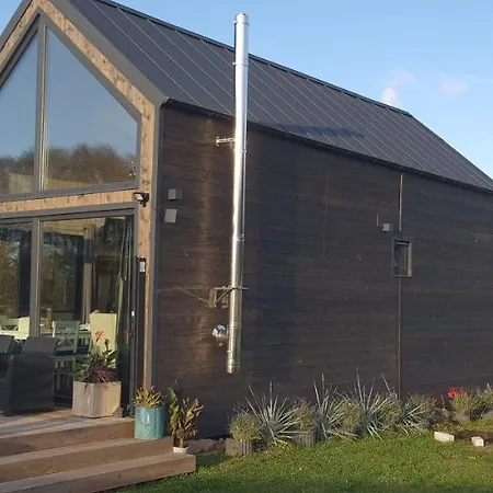Ferienhaus Mazurski Caloroczny Nad Jeziorem Z Jacuzzi