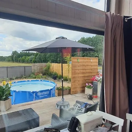 Holiday home Mazurski Caloroczny Nad Jeziorem Z Jacuzzi
