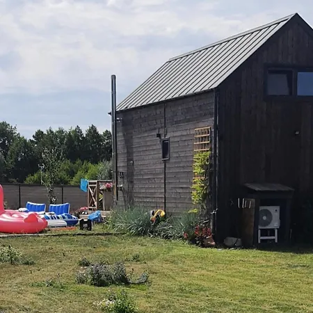 Mazurski Caloroczny Nad Jeziorem Z Jacuzzi Pasym