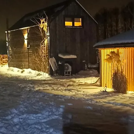 Mazurski Caloroczny Nad Jeziorem Z Jacuzzi Сasa de vacaciones Pasym