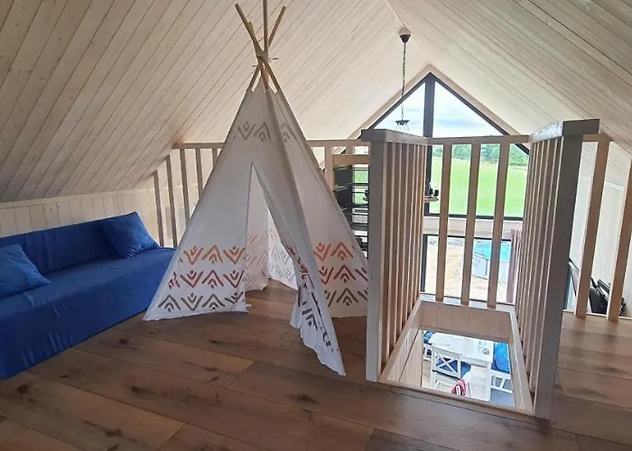 Mazurski Całoroczny Nad Jeziorem Z Jacuzzi Pasym