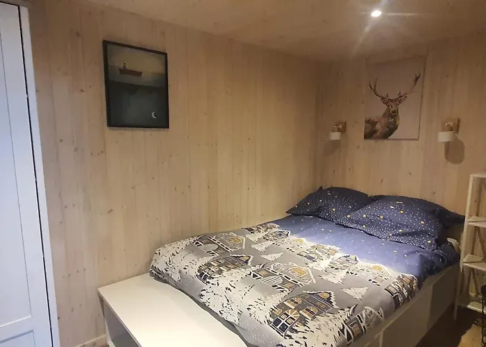 Dom wakacyjny Mazurski Całoroczny Nad Jeziorem Z Jacuzzi