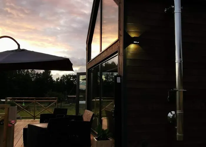 Dom wakacyjny Mazurski Całoroczny Nad Jeziorem Z Jacuzzi