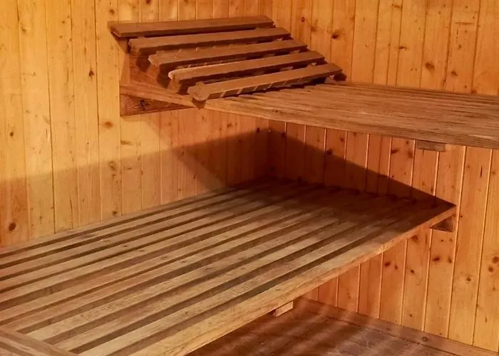 Dom wakacyjny Mazurski Całoroczny Nad Jeziorem Z Jacuzzi Pasym